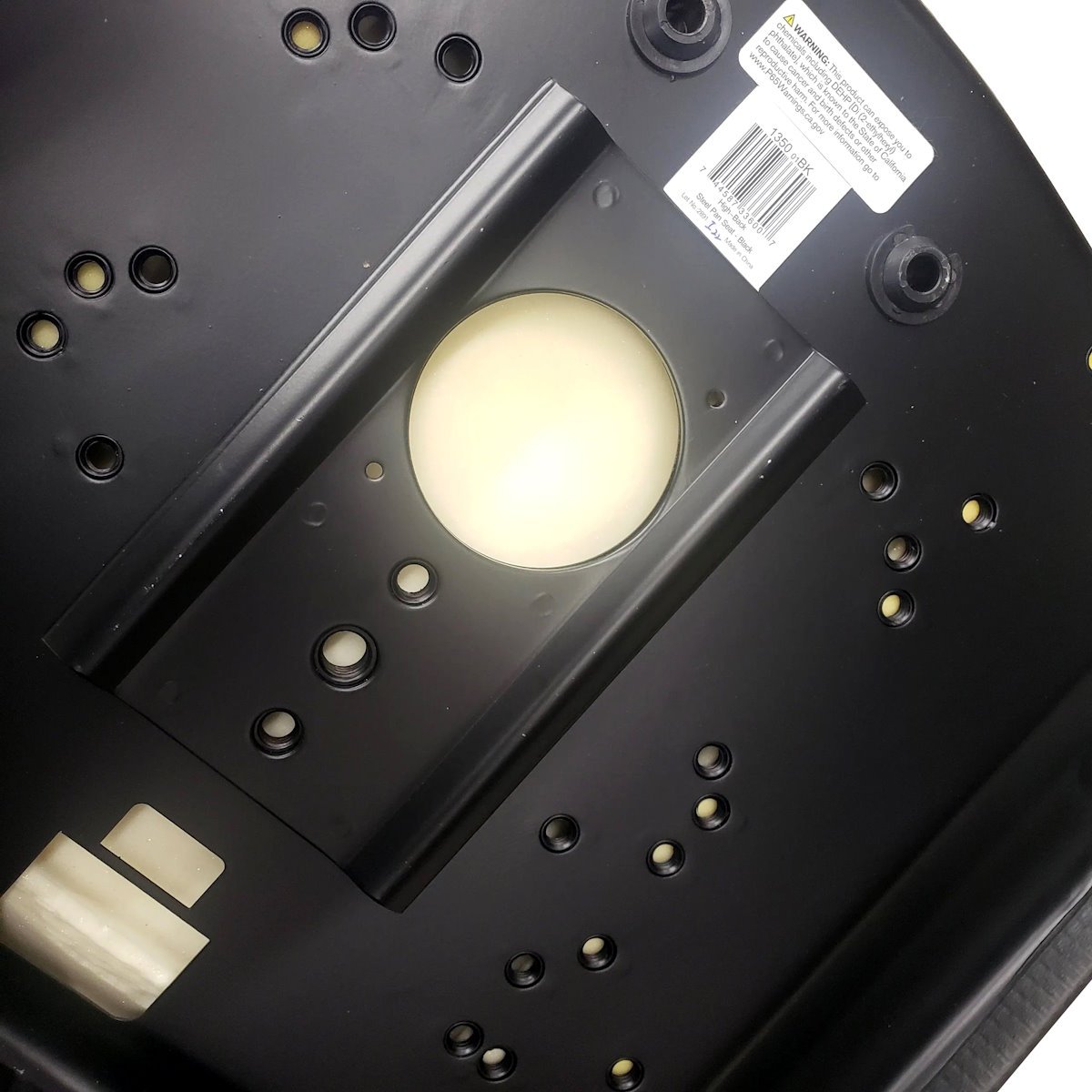 861683 - High Back Seat - Aftermarket