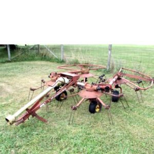 New Holland Tedder